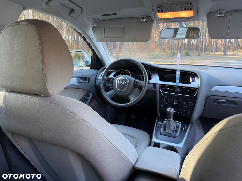 Audi A4 Avant 1.8 TFSI - 22