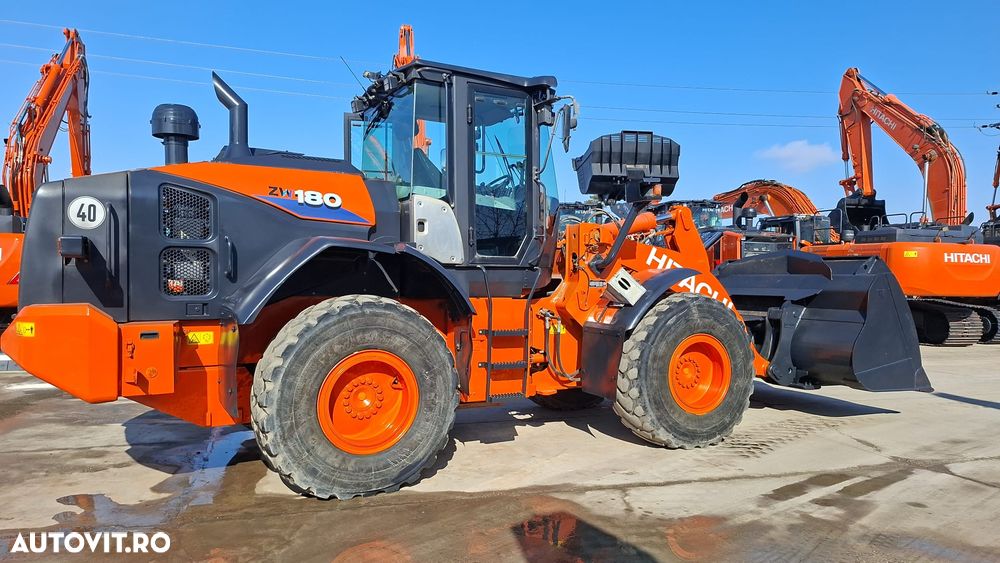 Hitachi ZW180, 2021, 3.903, cupa 3mc, Masa operationala 18t, Anvelope 20,5R25 80% bune, gresare automata, inaltime basculare cupa 4m, latime incarcator 2,5m, 173CP, Aer cond, produs in JAPONIA, CA NOU, posibilitate leasing 4ani-PROMOTIE 94900 EUR+Tva - 1