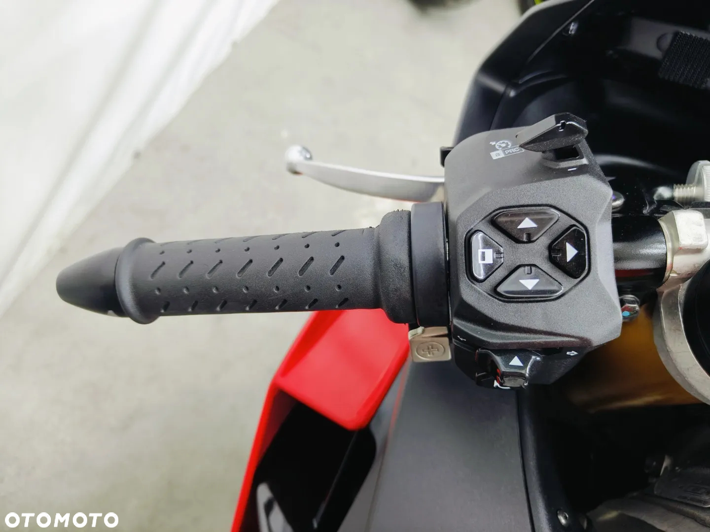 Aprilia RSV - 14