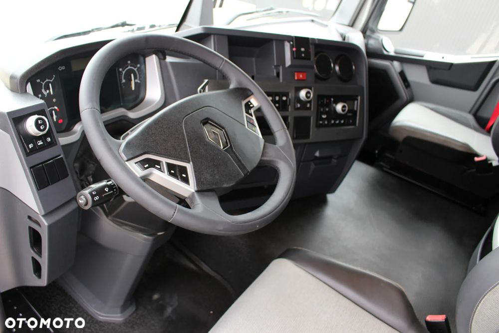 Renault T460  / 590 000 km / STANDARD / Euro 6/ ACC /*SERWIS France*/ STAN IDEALNY / - 31