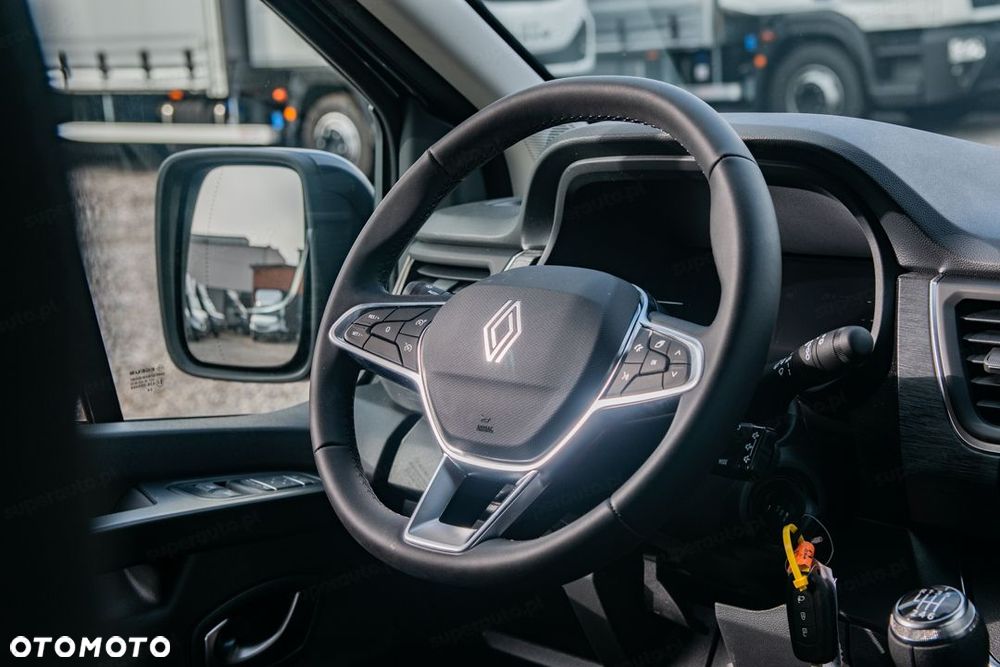 Renault Trafic - 17