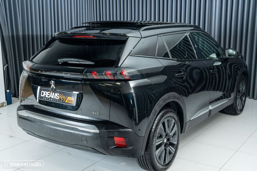 Peugeot e-2008 50 kWh GT Pack - 4