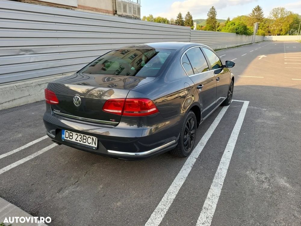 Volkswagen Passat 1.8 TSI Comfortline - 3