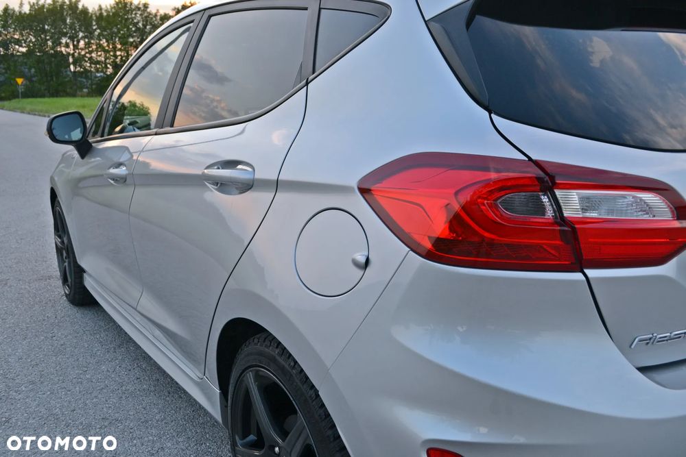 Ford Fiesta 1.0 EcoBoost S&S ST-LINE - 12