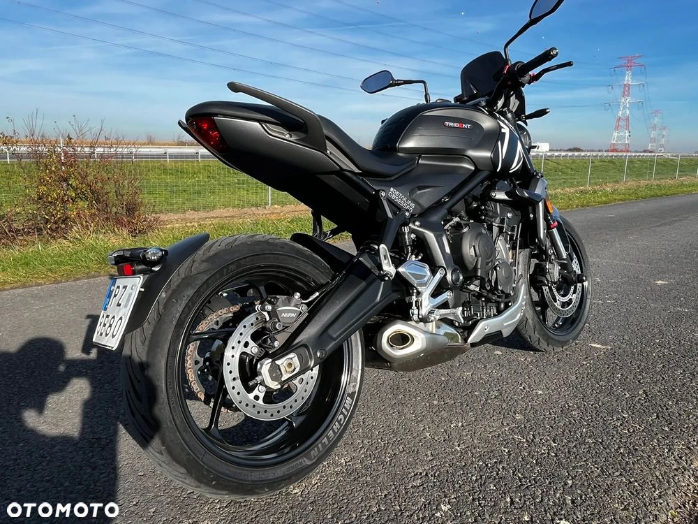 Triumph Trident - 7