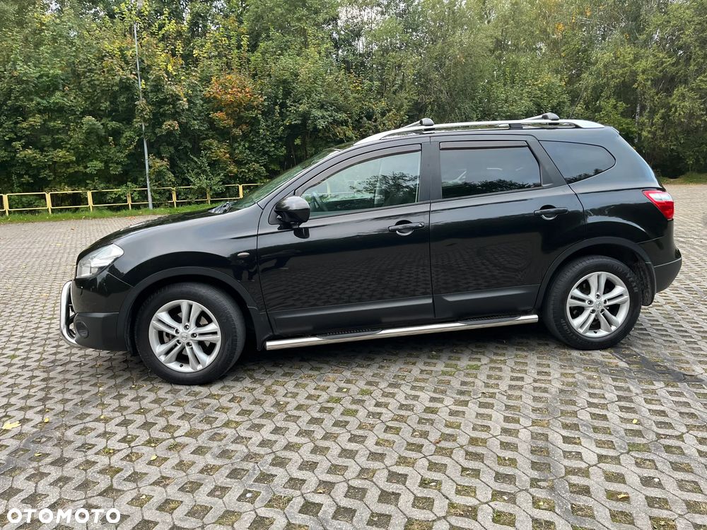 Nissan Qashqai+2 - 2