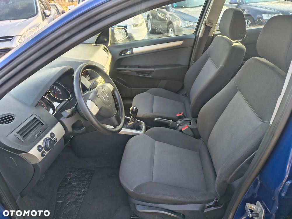 Opel Astra 1.6 Selection - 12