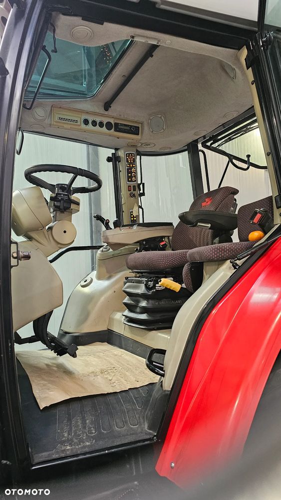 Massey Ferguson 5611 Dyna 4 Klimatyzacja Transport 5711 Dyna  5455Dyna6 Arion 420 5608, 5609, 5610, 5611, 5612, 5613 Ursus Zetor - 4