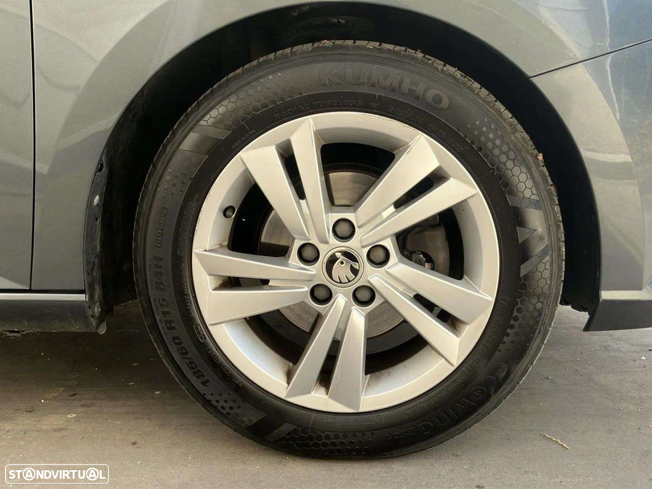 Skoda Fabia 1.0 TSI Active - 16