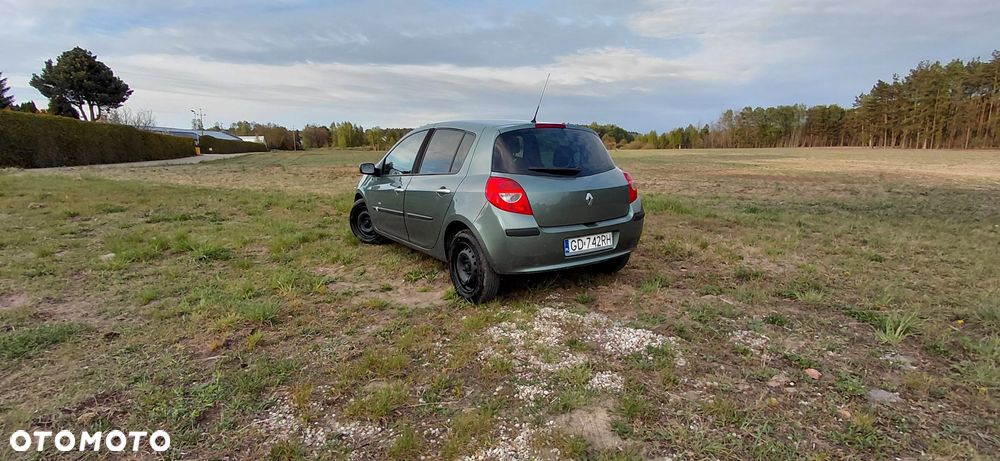 Renault Clio - 5