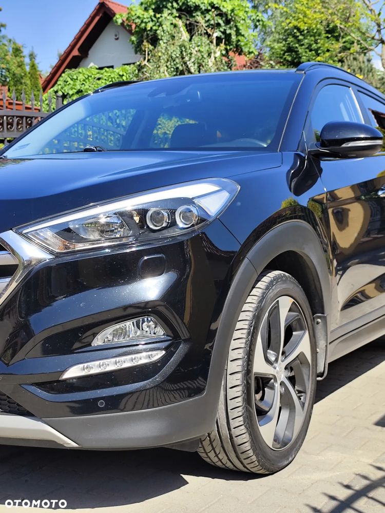 Hyundai Tucson 2.0 CRDI Premium 4WD - 28
