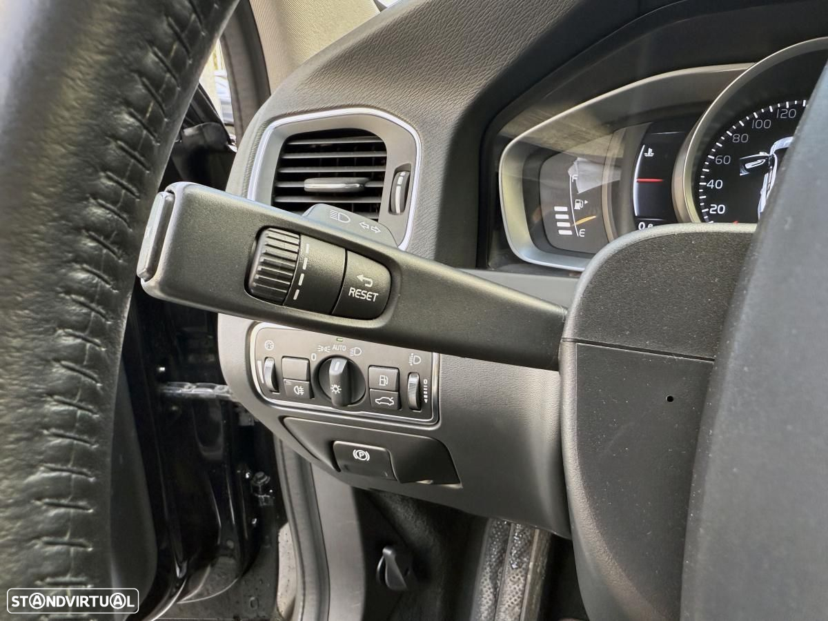 Volvo V60 2.0 D4 VOR Geartronic - 28