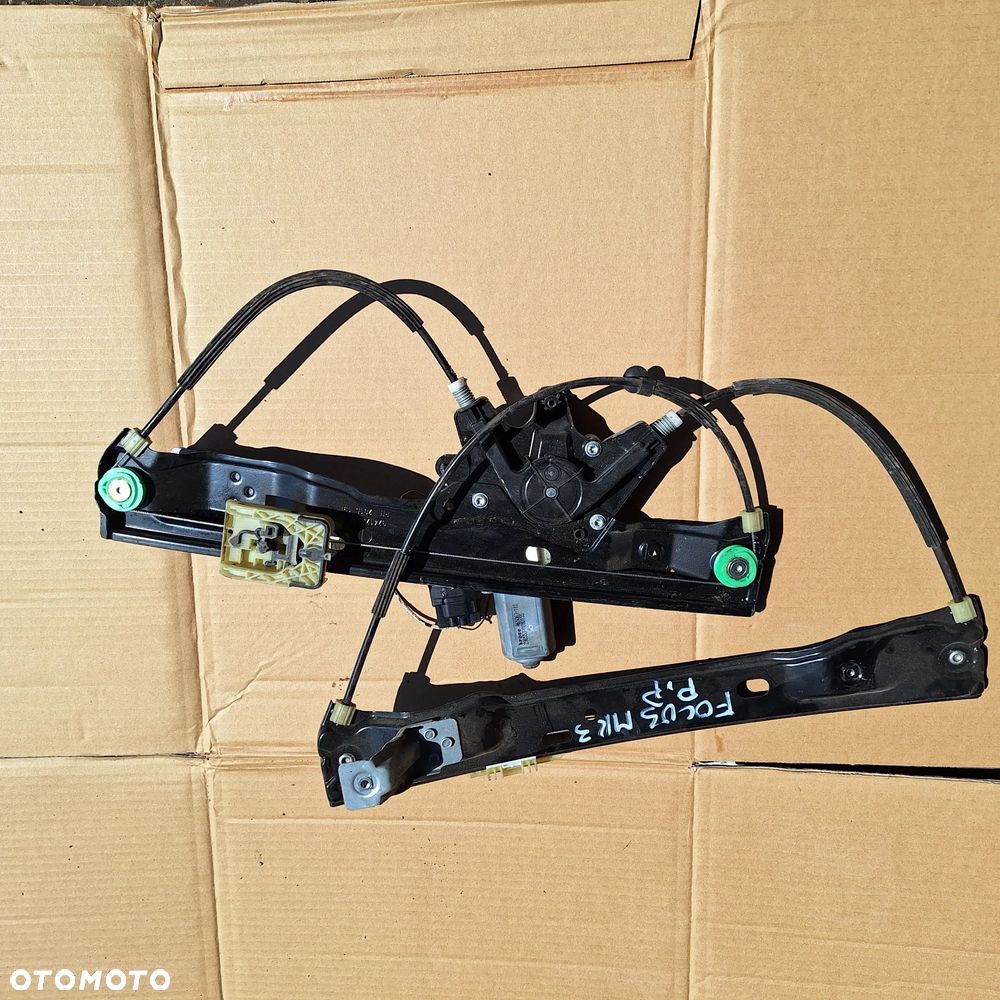 PODNOSNIK MECHANIZM SZYBY PRAWY PRZOD FOCUS MK3 - 1