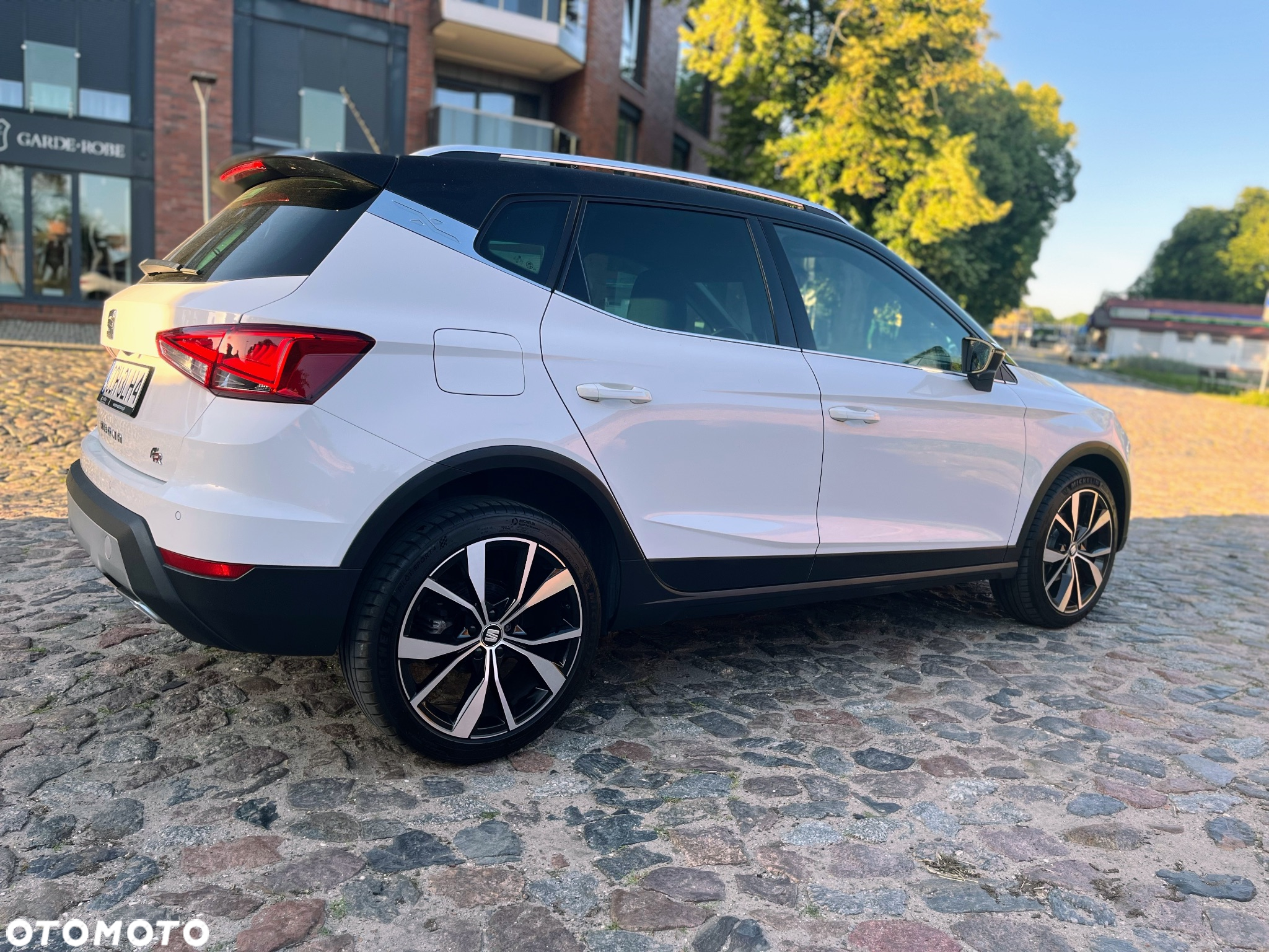 Seat Arona 1.0 TSI FR S&S DSG - 12