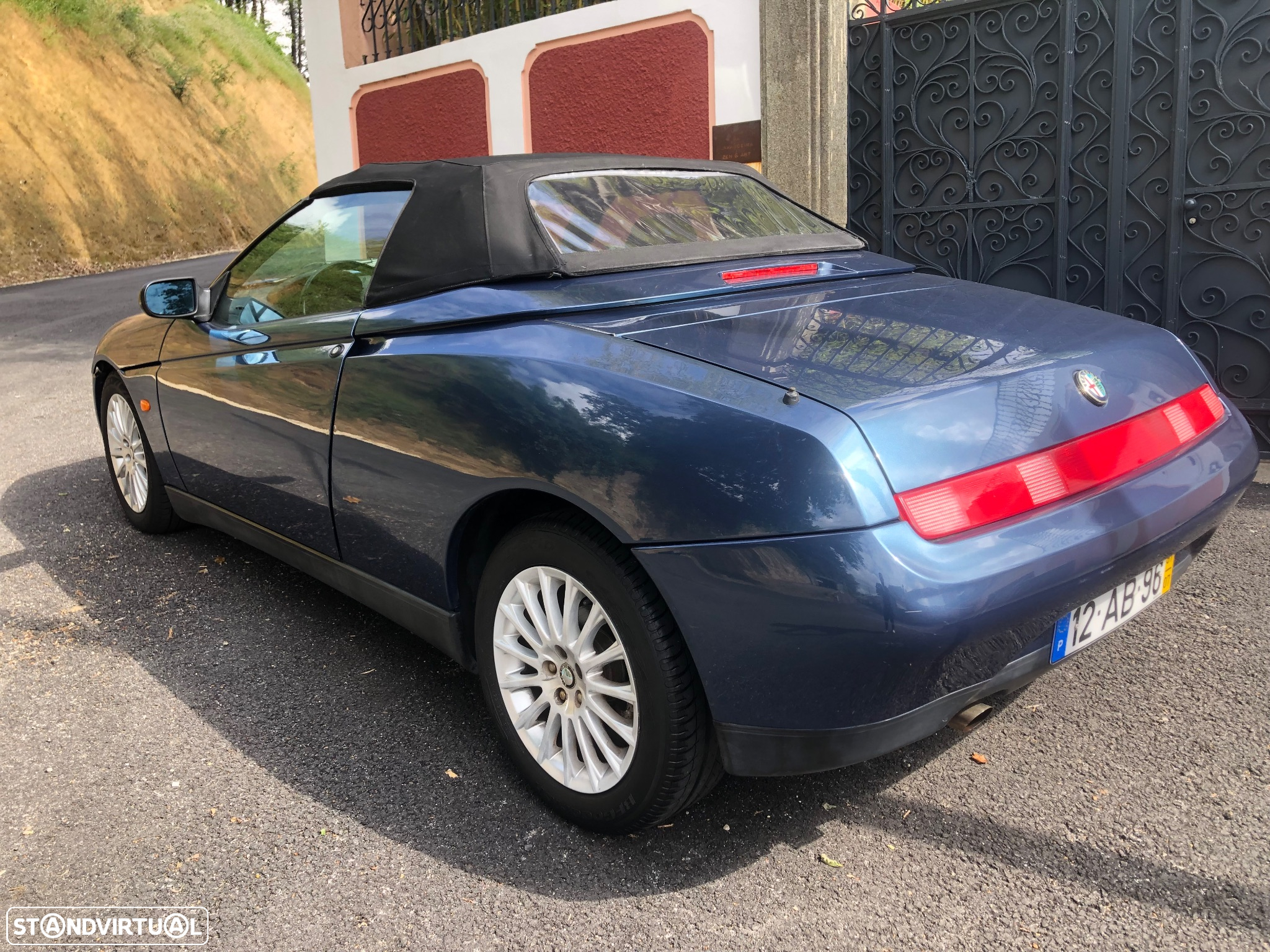 Alfa Romeo Spider 2.0 Twin Spark Base - 2