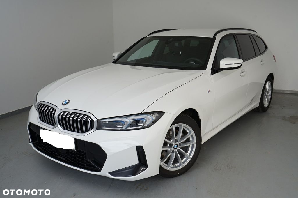 BMW Seria 3 320d Touring xDrive - 3