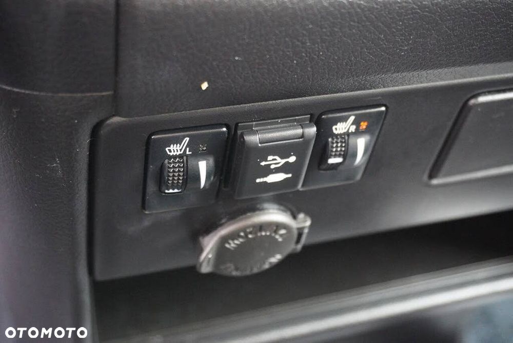 Toyota Sienna - 16