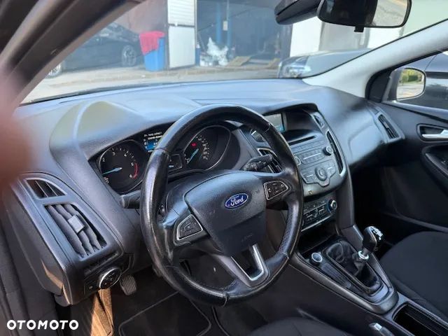 Ford Fiesta 1.25 Ambiente - 10