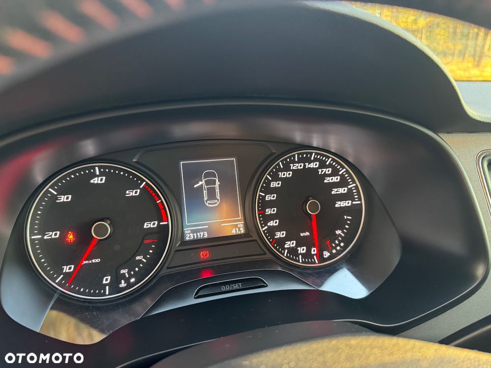 Seat Leon 2.0 TDI FR Black S&S - 10