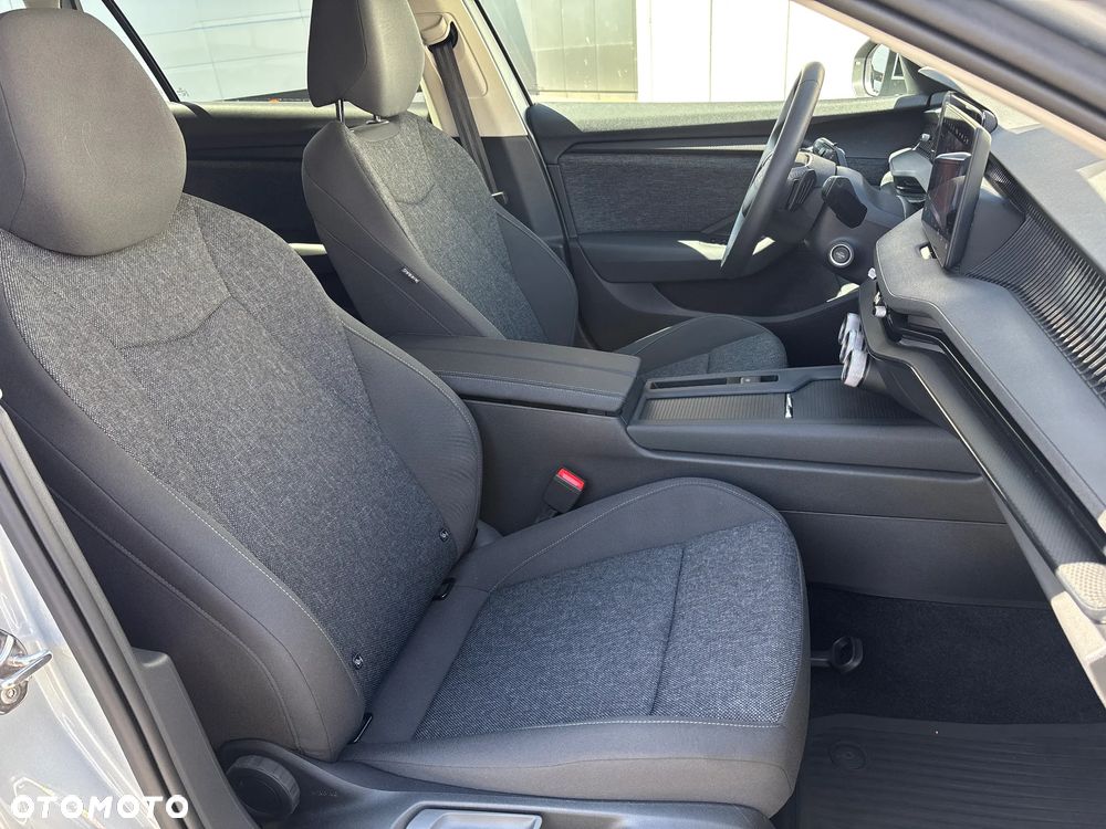 Skoda Superb 1.5 TSI mHEV Essence DSG - 12