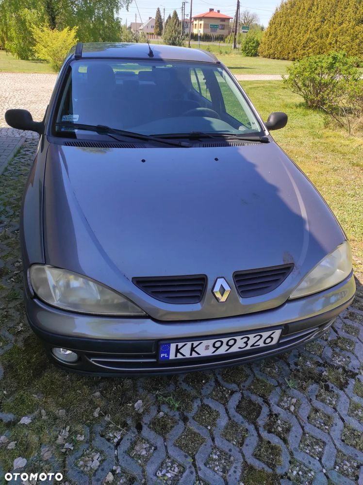 Renault Megane 1.4 16V Air - 1