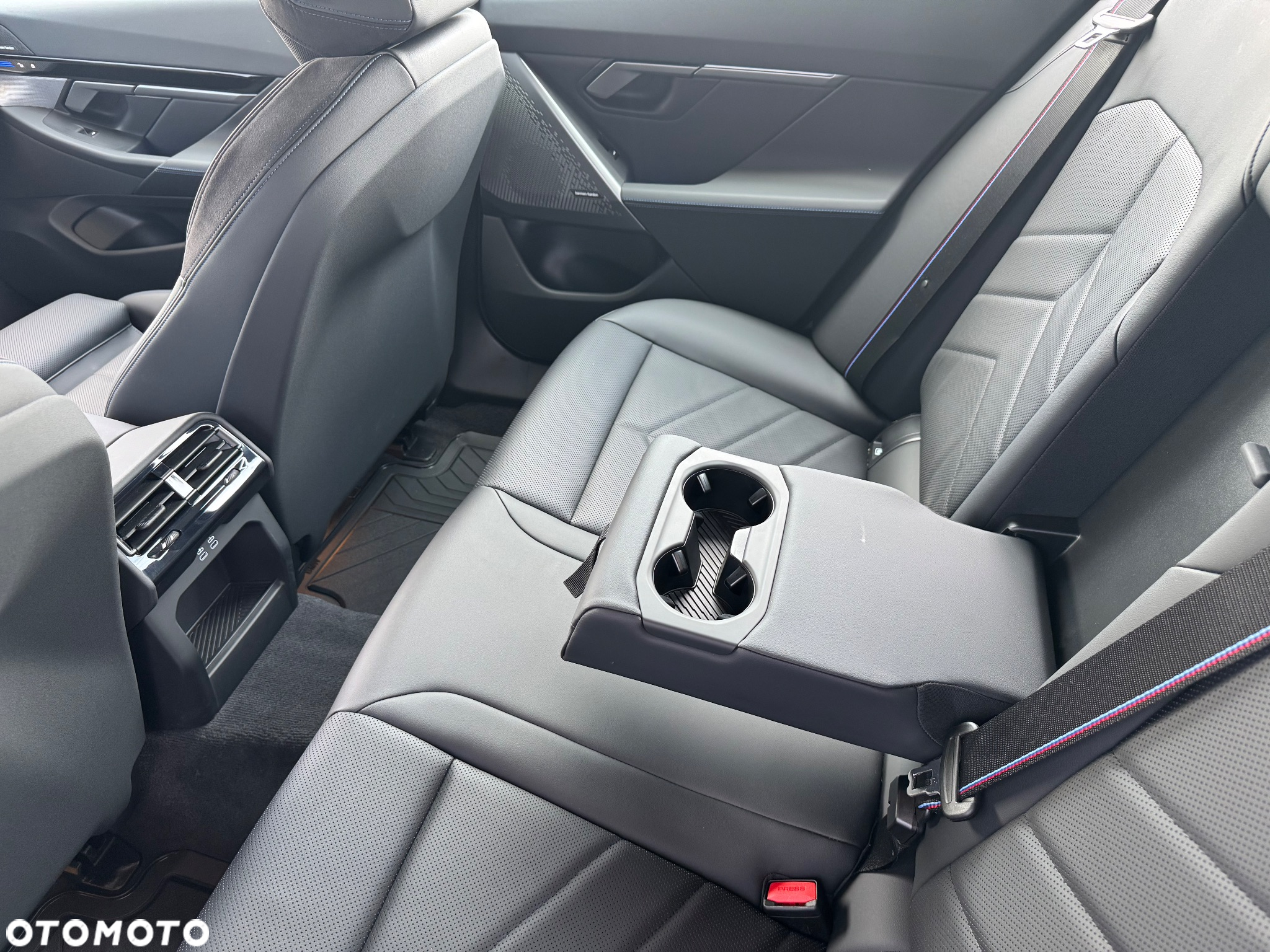 BMW Seria 5 - 11