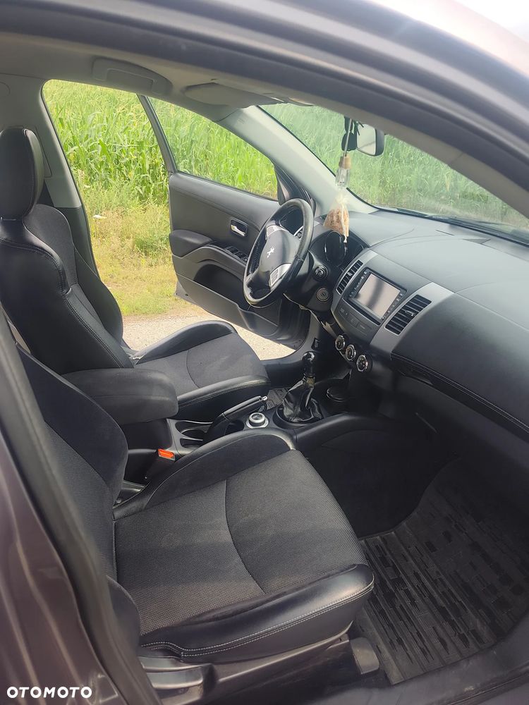 Peugeot 4007 2.2HDi Premium Euro5 - 9