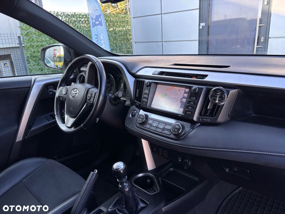 Toyota RAV4 2.0 D-4D Prestige 4x2 - 35