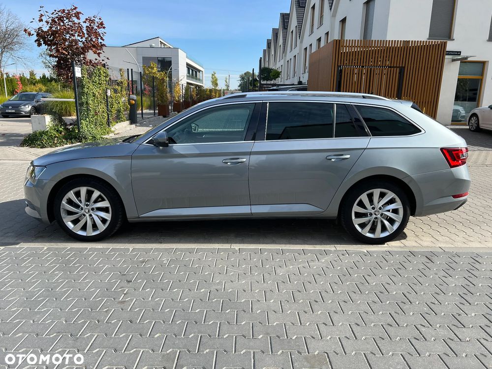 Skoda Superb 2.0 TDI Style DSG - 7