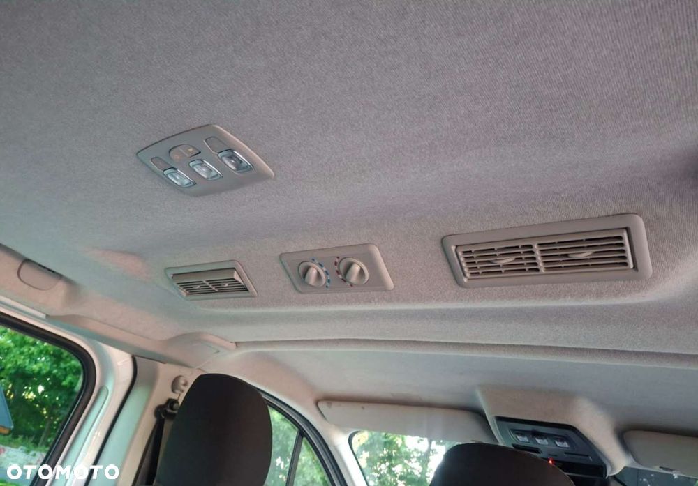 Renault Trafic - 27