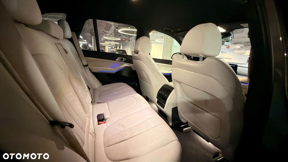 BMW X5 xDrive25d - 11
