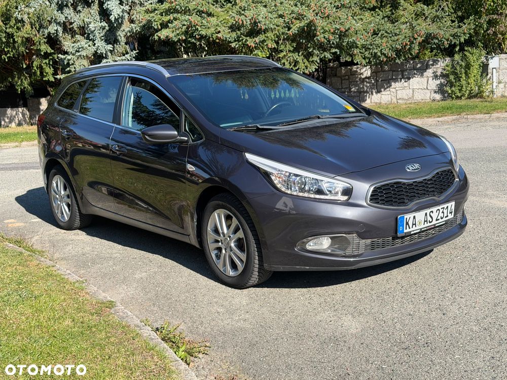 Kia Ceed 1.6 GDI Platinum Edition - 6