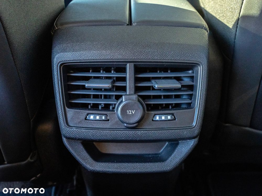 Peugeot 3008 1.5 BlueHDi Allure Pack S&S EAT8 - 13