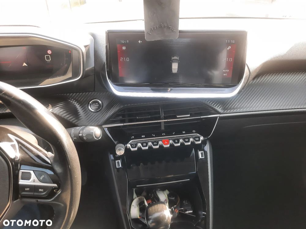 Peugeot 208 1.2 PureTech Allure S&S - 12