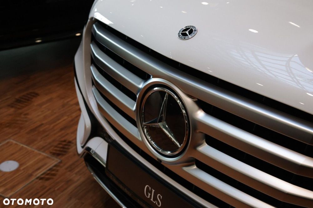 Mercedes-Benz GLS - 3