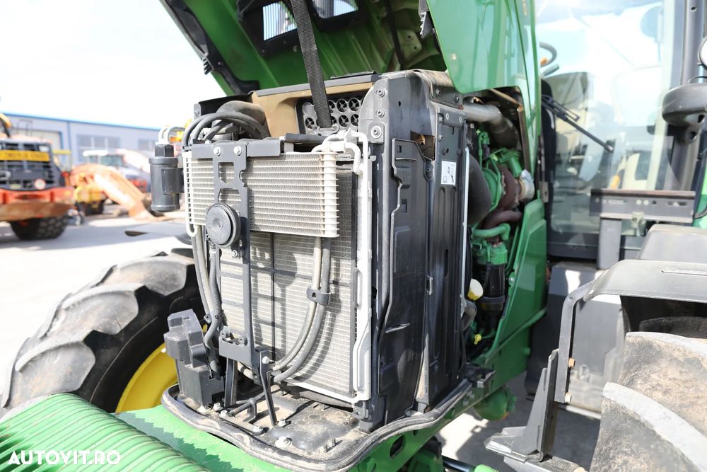 John Deere 6120 R - 29