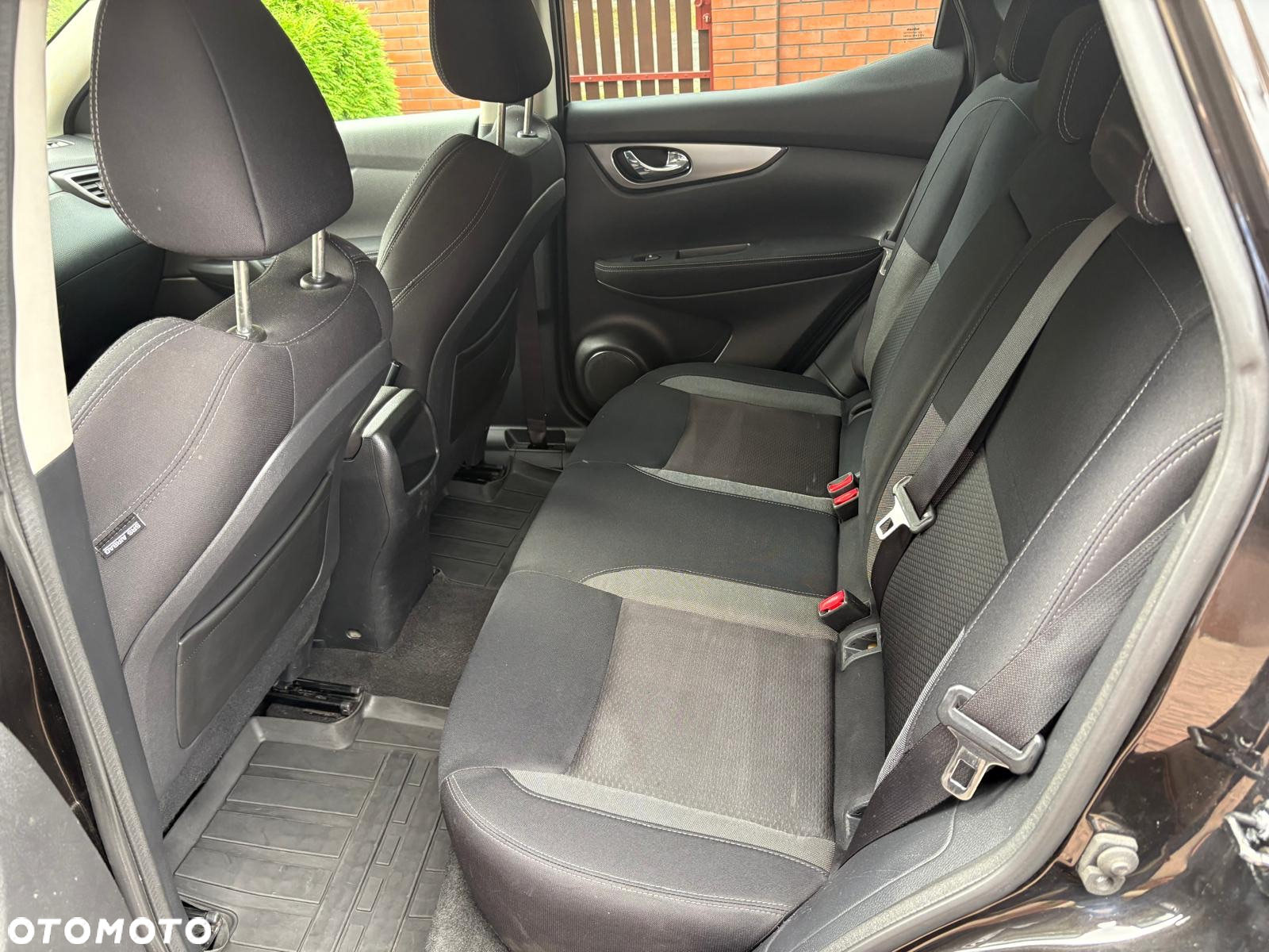 Nissan Qashqai 1.2 DIG-T N-Connecta - 8