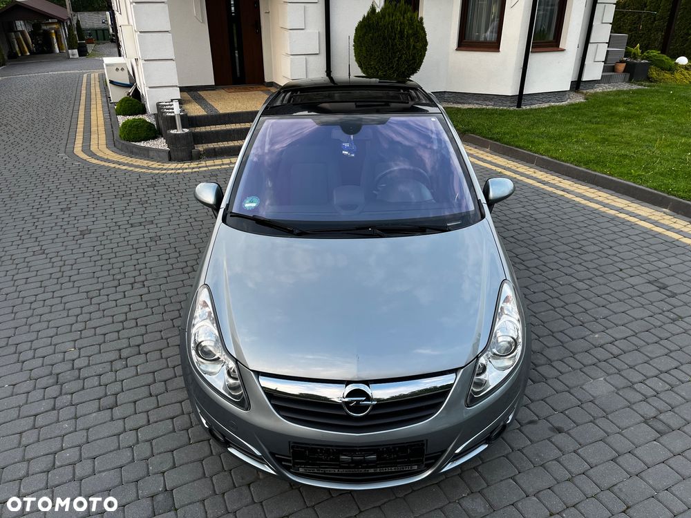 Opel Corsa 1.4 16V Edition - 11