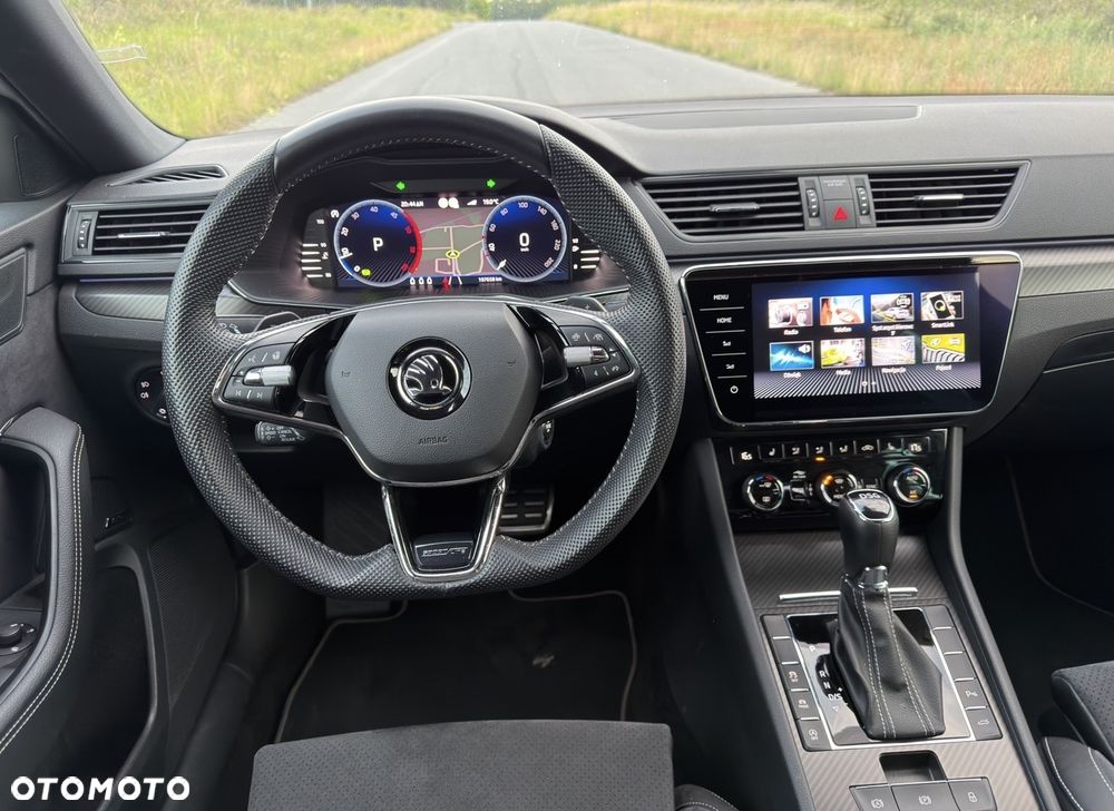 Skoda Superb 2.0 TDI SCR Sportline DSG - 35