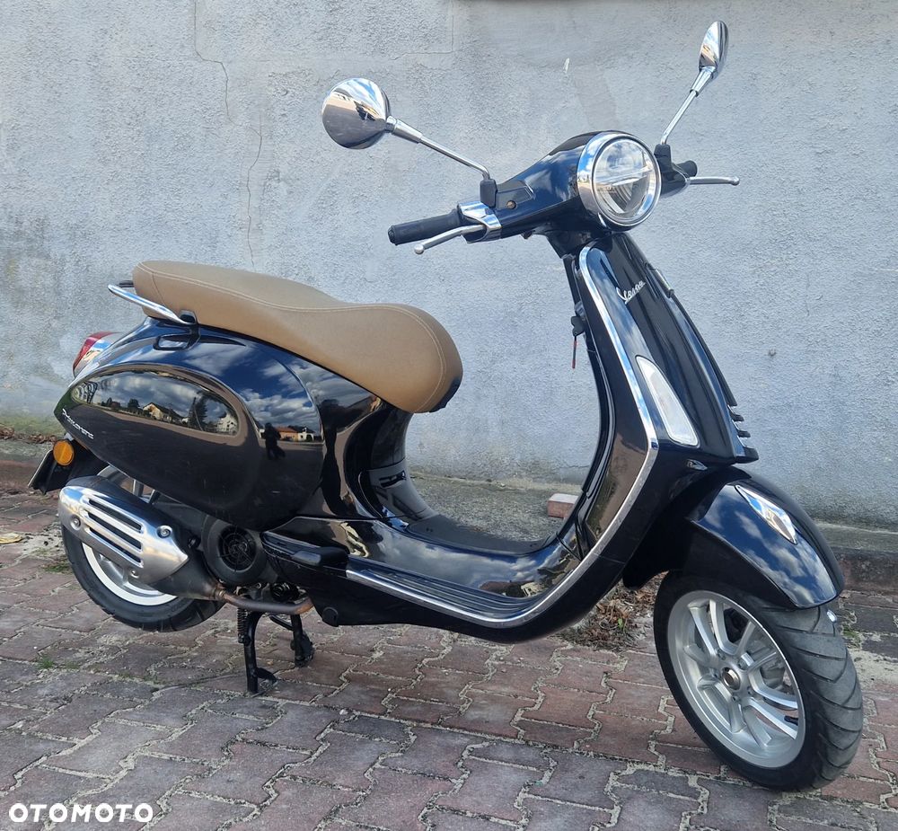 Vespa Primavera - 3