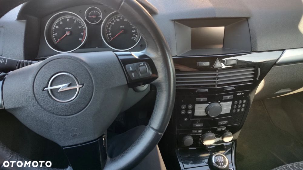 Opel Astra - 8