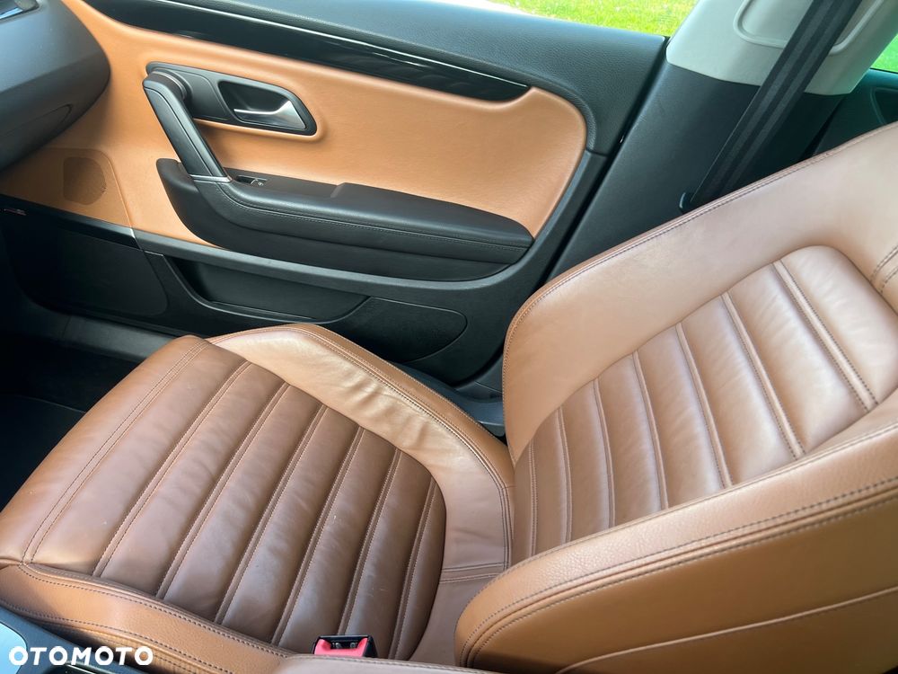Volkswagen CC 3.6 V6 4Motion DSG - 22