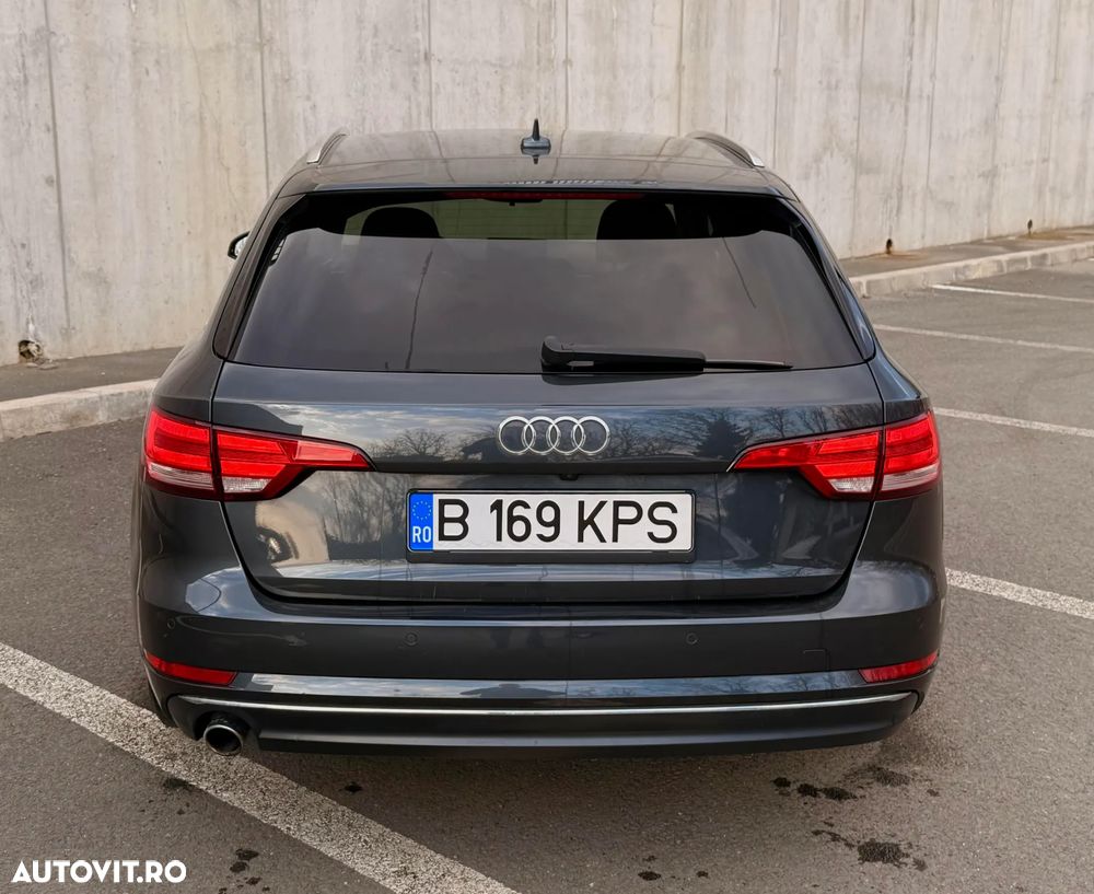 Audi A4 2.0 TDI DPF multitronic Attraction - 37