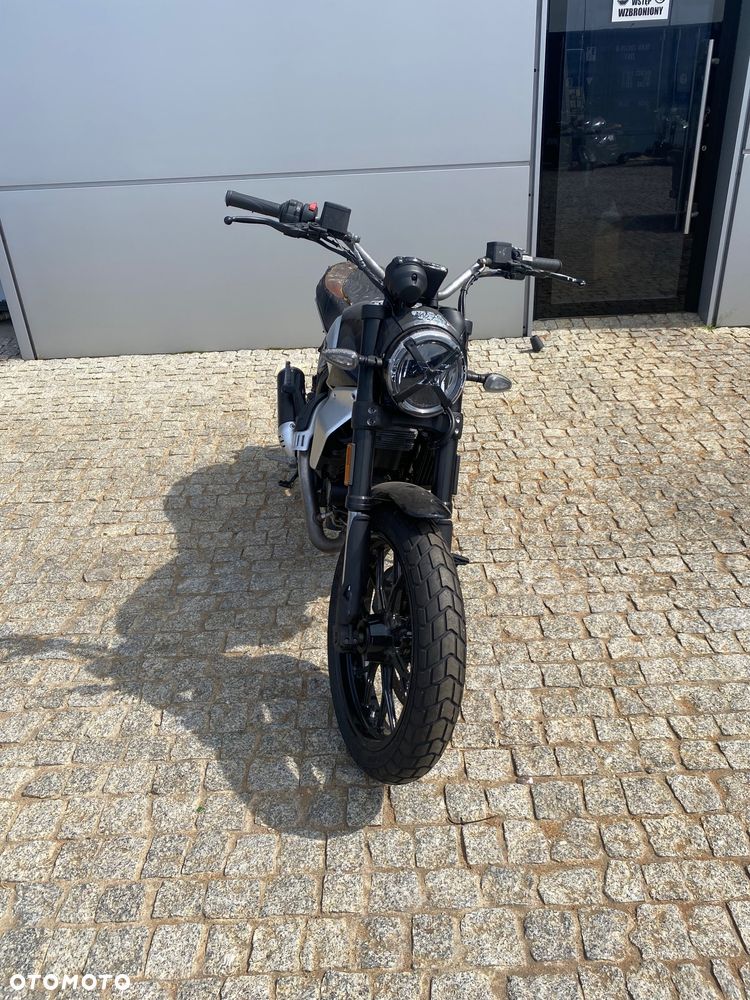 Ducati Scrambler - 25