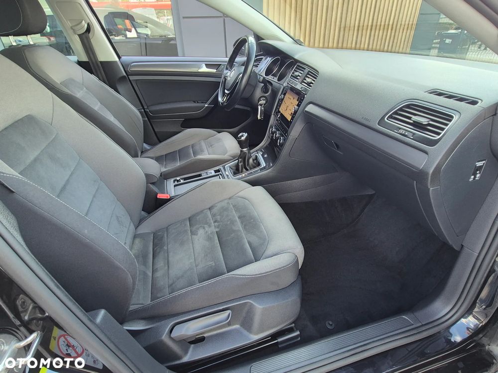 Volkswagen Golf 1.6 TDI (BlueMotion Technology) Comfortline - 31