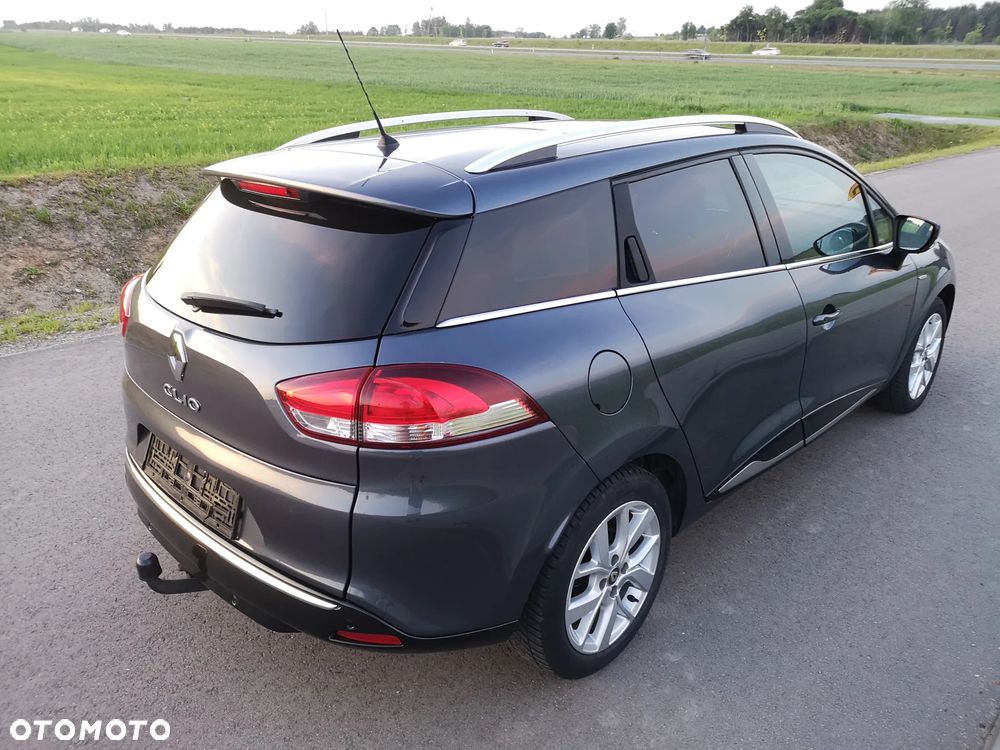 Renault Clio TCe 90 Luxe - 17
