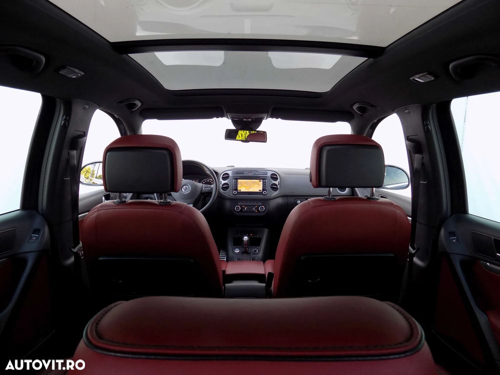 Volkswagen Tiguan 2.0 TDI DPF 4Motion BlueMotion Technology DSG Sport & Style - 10