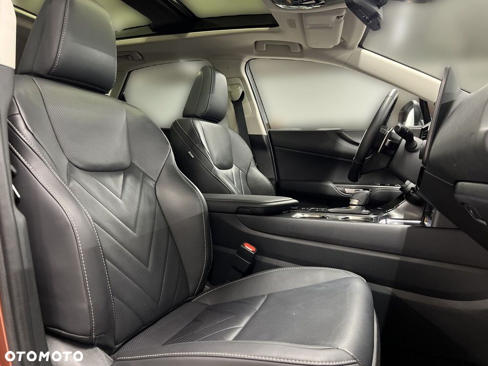 Lexus NX 350h Omotenashi AWD - 12