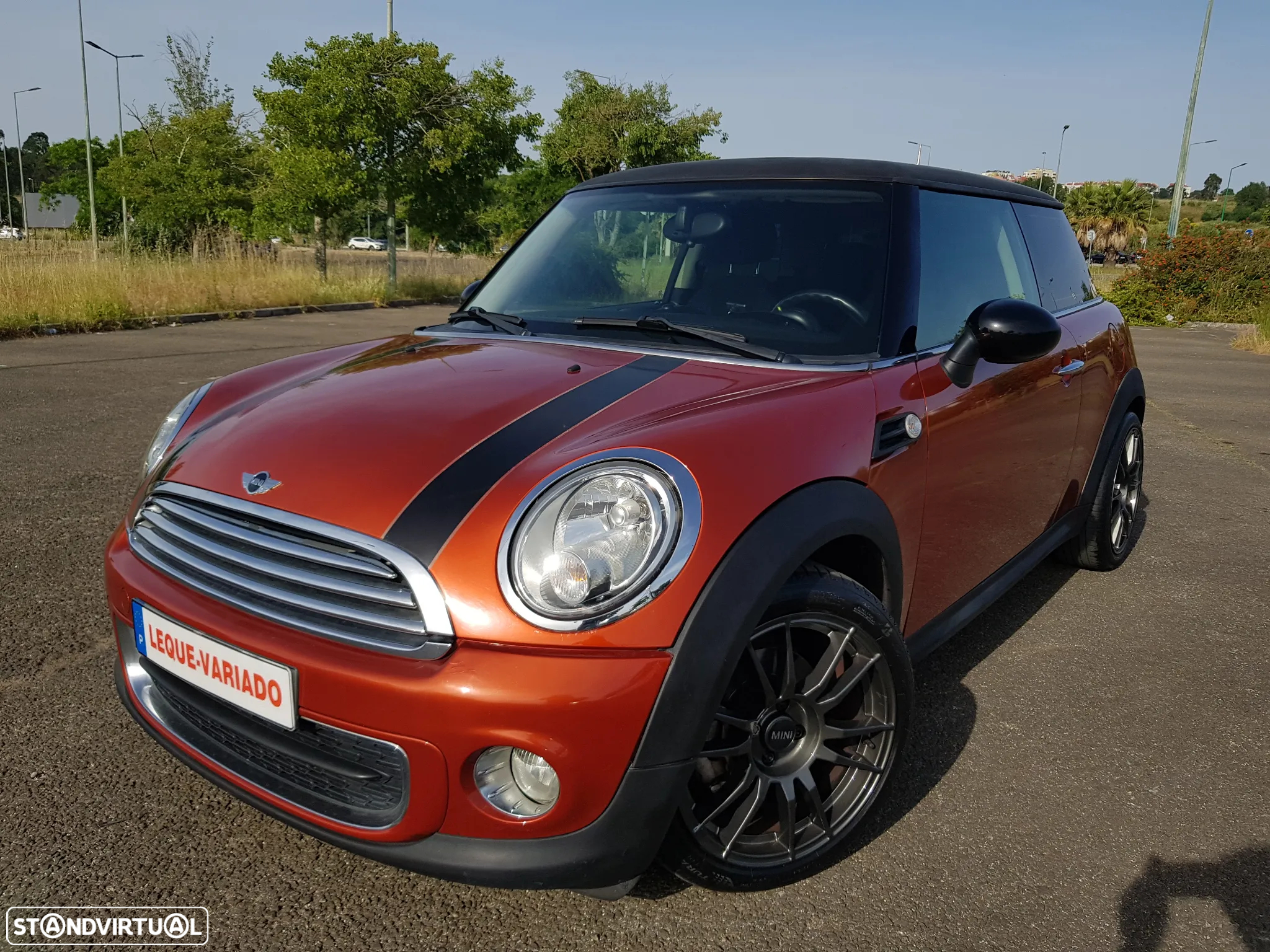 MINI 3 Portas One D - 51