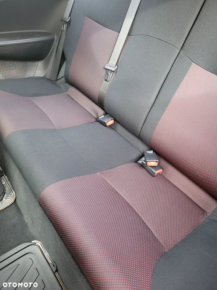 Honda Civic 1.6i Sport - 9